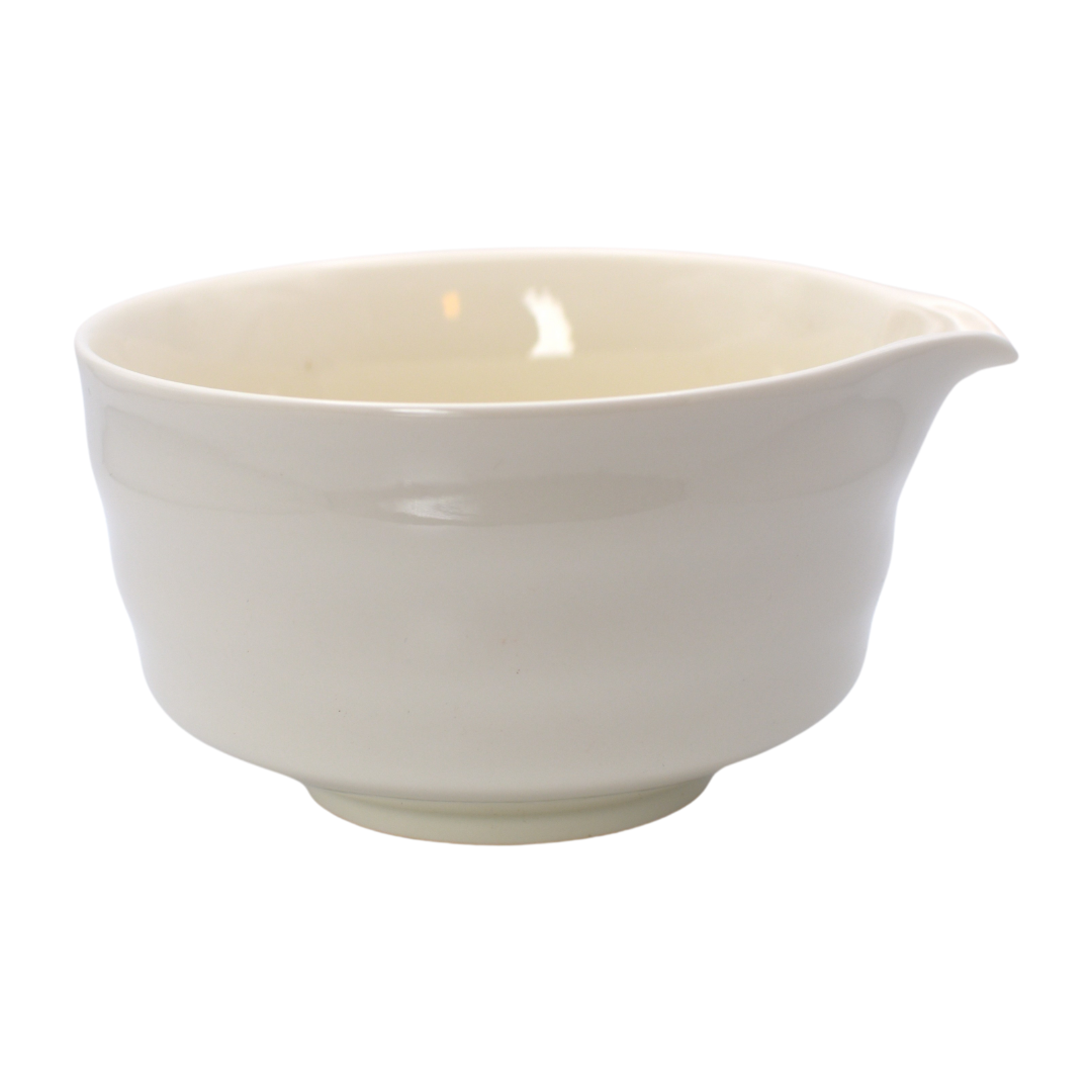 Weiße Matcha Schale (Chawan) aus Keramik – Traditionelle Teeschale für die japanische Teezeremonie und Matcha Zubereitung