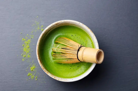 Matcha Kotobuki: Detox und Entspannung auf natürliche Weise